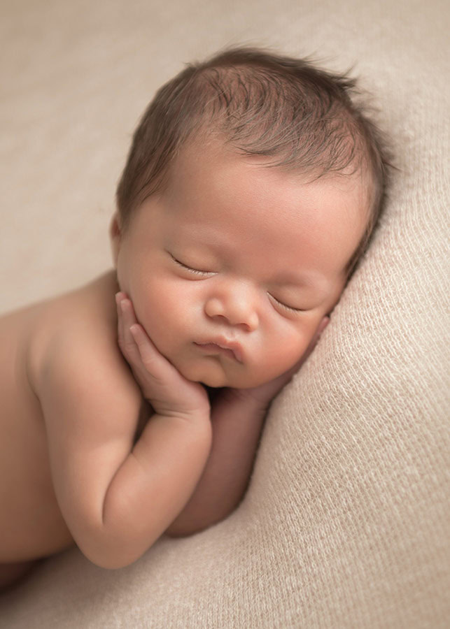 Newborn portrait photographer nyc Newborn portrait photographer nyc