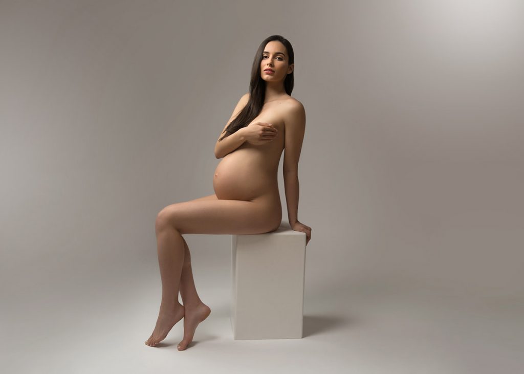 Gallery Tasteful Nudity Pregnant Models