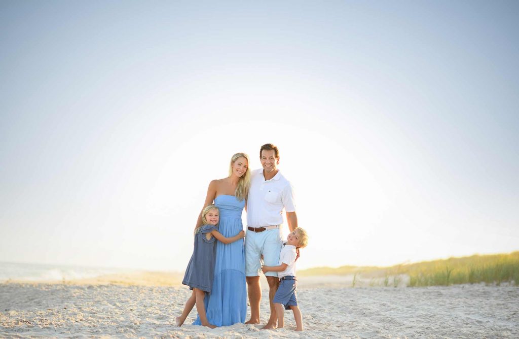 east-hampton-family-beach Beach photo of a stylish family taken near East Hampton NY