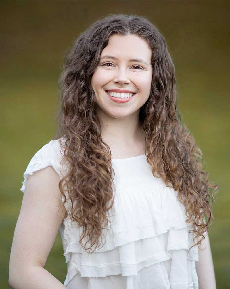 Headshot of Hailey of Michael Kormos Photography